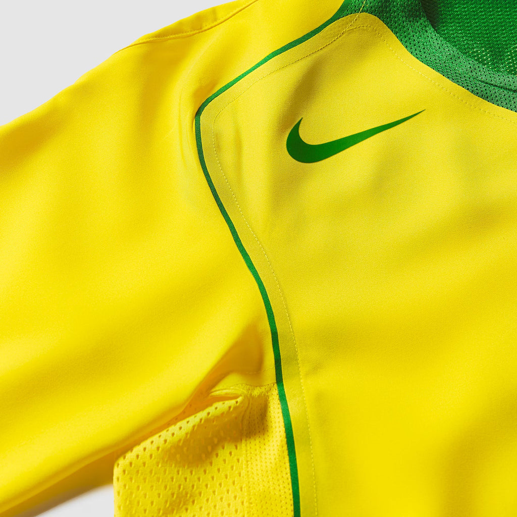 BRAZIL 2004 RETRO