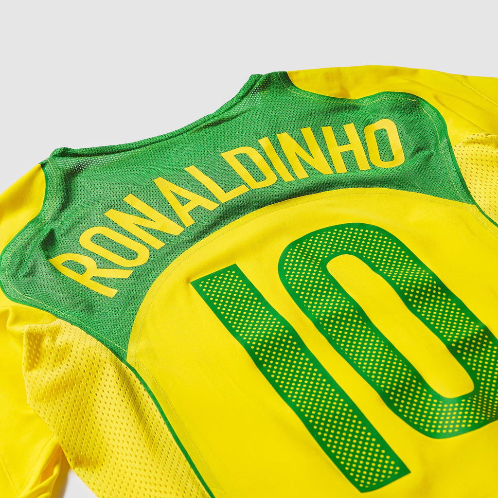 BRAZIL 2004 RETRO
