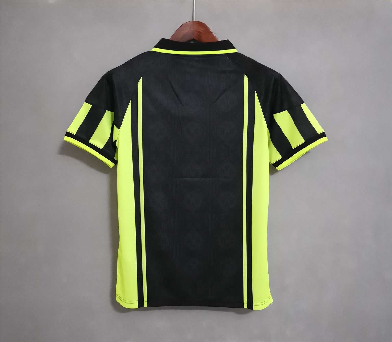 BORUSSIA DORTMUND 1996/97 RETRO
