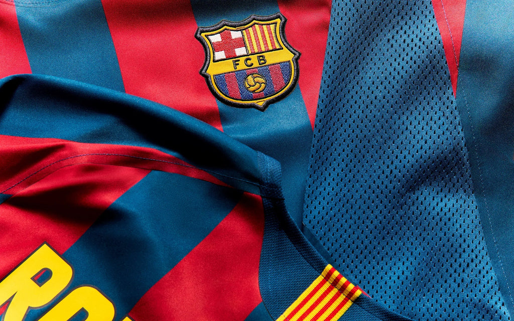 FC BARCELONA 2005-06 RETRO LONGSLEEVE