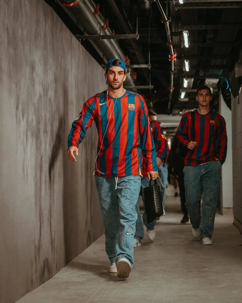 FC BARCELONA 2005-06 RETRO LONGSLEEVE
